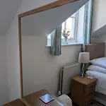 Eastgate Flat 23b