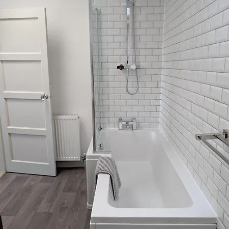 Eastgate Flat 23b Lägenhet *