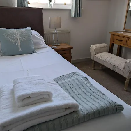 Eastgate Flat 23b Pickering